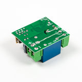 Bottom close-up of 433MHz 12V relay circuit board with contacts and traces